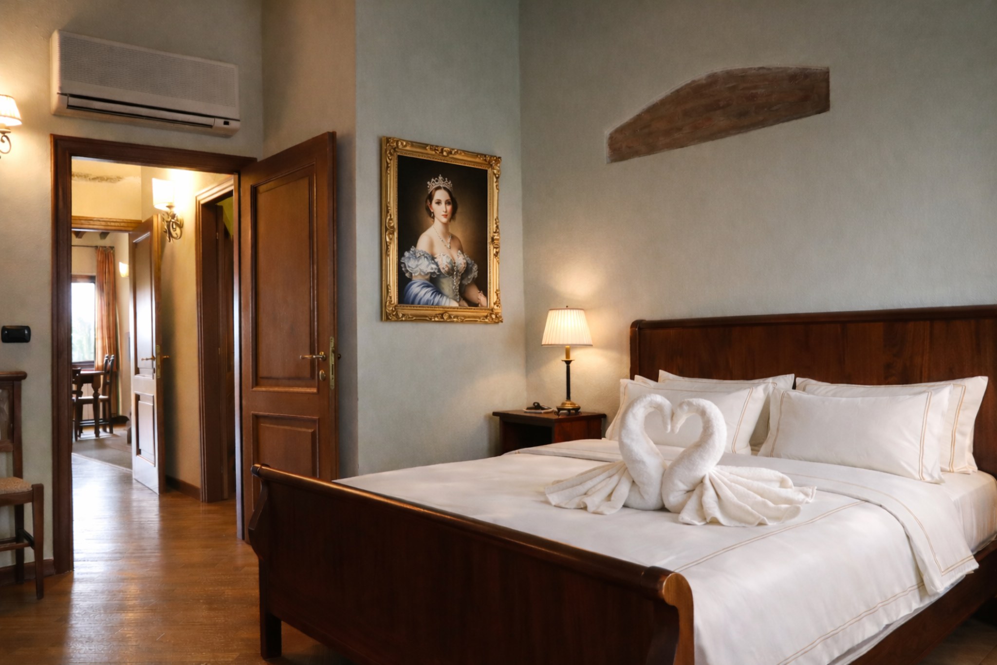 Villa Cerretello main bedroom
